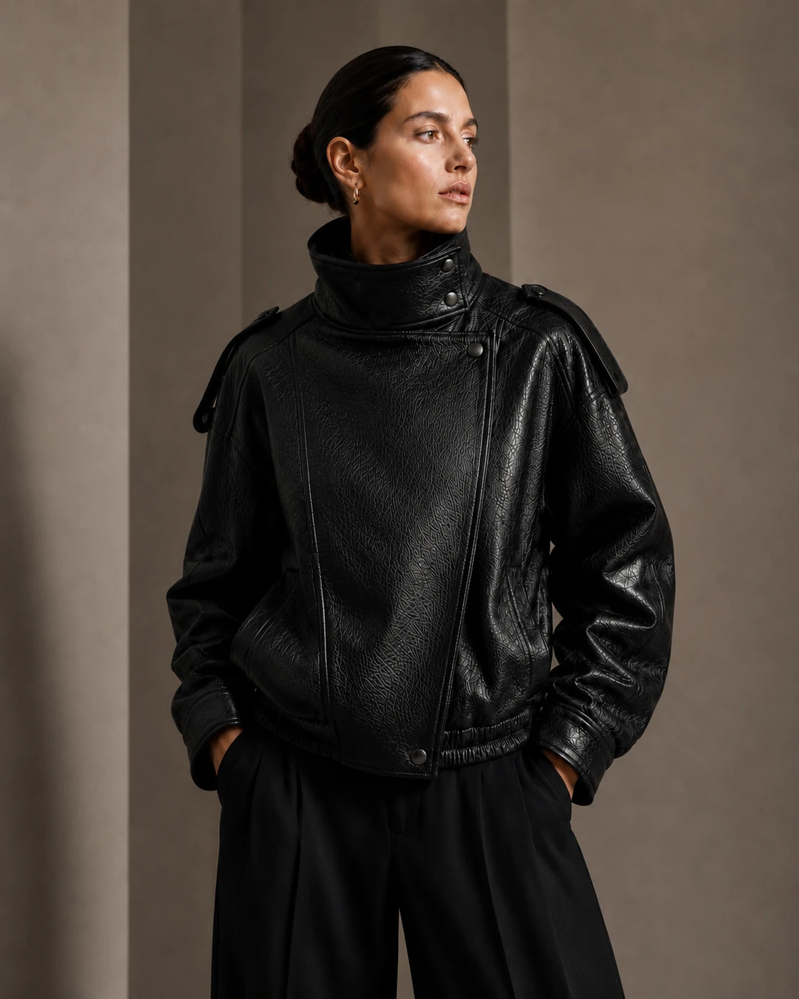 ALEX LIGHT SILVER PERFECTO LEATHER JACKET - SILK EDITION - Gallery Image